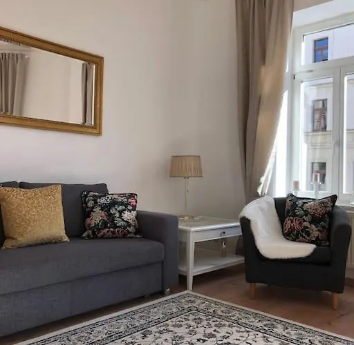 Appartement Gruenderzeitwohnung In Beliebter Suedvorstadt