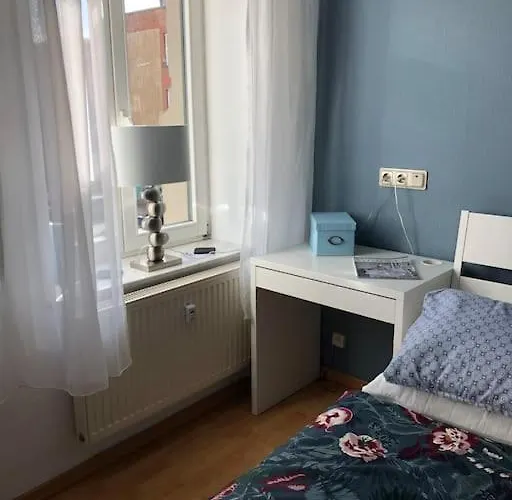 Gruenderzeitwohnung In Beliebter Suedvorstadt Leipzig